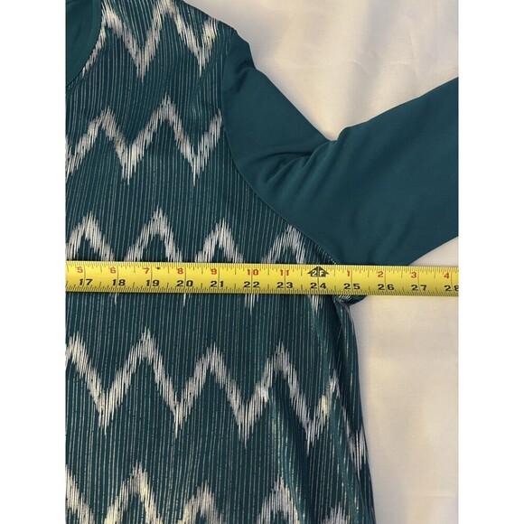 BOB MACKIE Chevron Hi-Low Knit Top Women 2X Green Tie Neck Metallic Party Blouse - Picture 12 of 12